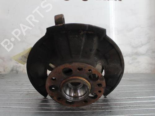 Used Right front steering knuckle Right front steering knuckle MERCEDES-BENZ A-CLASS (W168) A 170 CDI (168.009, 168.109) (95 hp) 23667773 23667773