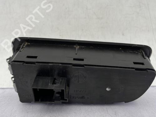 Used Headlight switch Headlight switch CITROËN NEMO Box Body/MPV (AA_) 1.3 HDi 75 (75 hp) 23756161 23756161