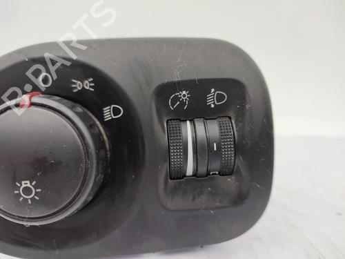 Headlight switch SEAT TOLEDO III (5P2) 1.9 TDI | BP23685420I24 