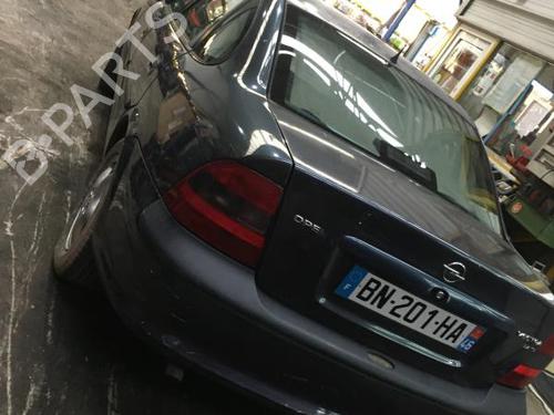 Brugte OPEL VECTRA B (J96) 1.7 TD (F19) 2307788