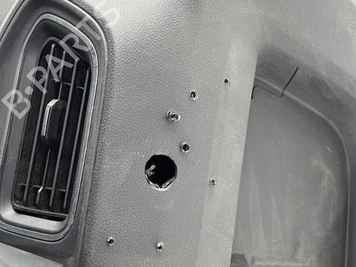 Dashboard RENAULT MASTER III Van (FV) 2.3 dCi 135 FWD (FV0N, FV08, FV06, FV00, FV1S) | BP32117963C46 - Image 2