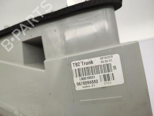 Used Right tailgate light Right tailgate light PEUGEOT 308 SW II (LC_, LJ_, LR_, LX_, L4_) 1.5 BlueHDi 130 (131 hp) 23741872 23741872