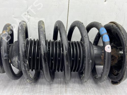 Used Left front shock absorber Left front shock absorber VW GOLF III (1H1) 1.9 TDI (110 hp) 23681695 23681695