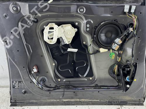 Left front door LAND ROVER DISCOVERY III (L319) 2.7 TD 4x4 | BP30887049C2