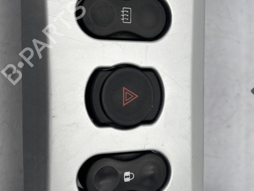 Used Warning switch Warning switch DACIA LOGAN MCV (KS_) 1.5 dCi (KS0W) (86 hp) 23761825 23761825