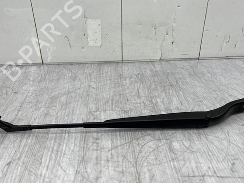 Used Front windshield wiper arm PEUGEOT 208 II (UB_, UP_, UW_, UJ_) e-208 (136 hp) 23760483