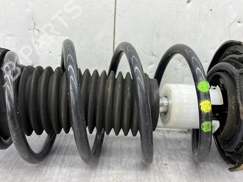 Right front shock absorber FORD FIESTA VI (CB1, CCN) 1.25 | BP26032323M17 