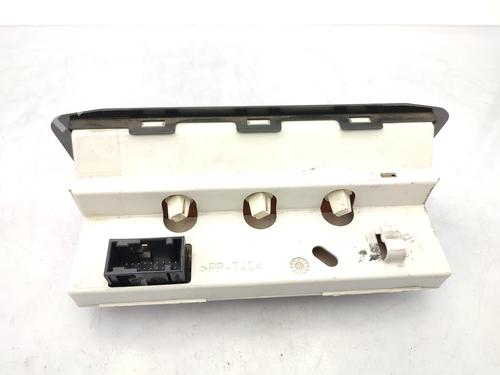 Display monitor PEUGEOT 206 Hatchback (2A/C) 1.4 i | BP23742663C48 