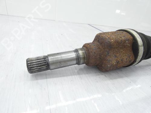 Used Right front driveshaft FIAT QUBO (225_) 1.4 (225AXA1A) (73 hp) 23699186