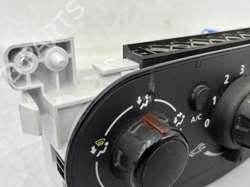 Climate control DACIA LOGAN MCV II 1.0 SCe 75 | BP33313555I5  - Image 5