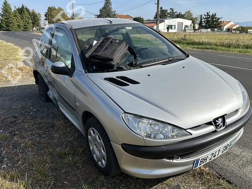 Display monitor PEUGEOT 206 Hatchback (2A/C) 2.0 HDI 90 | BP23681089C48 