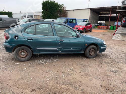 Køler RENAULT MEGANE I (BA0/1_) 1.9 D Eco (BA0A, BA0U, BA0R) | BP23671988M31 