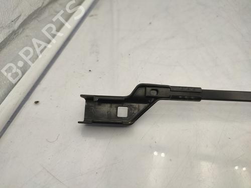 Front windshield wiper arm PEUGEOT 308 II (LB_, LP_, LW_, LH_, L3_) 1.5 BlueHDi 130 | BP25770795C143 