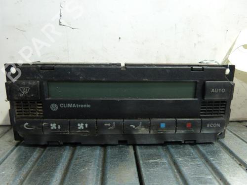 Used Climate control VW BORA Variant (1J6) 1.9 TDI (115 hp) 23664318
