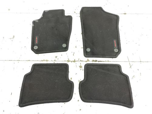 BP23729027O1 main image