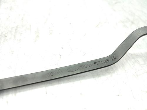 Used Front windshield wiper arm FORD FIESTA V (JH_, JD_) 1.4 TDCi (68 hp) 23731072