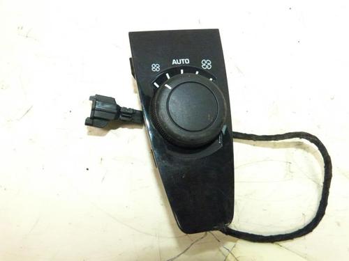climate-control-citroen-c4-picasso-i-mpv-ud_-2006-2007-2008-2009-2010-2011-2012-2013-2014-2015-23693301 main image