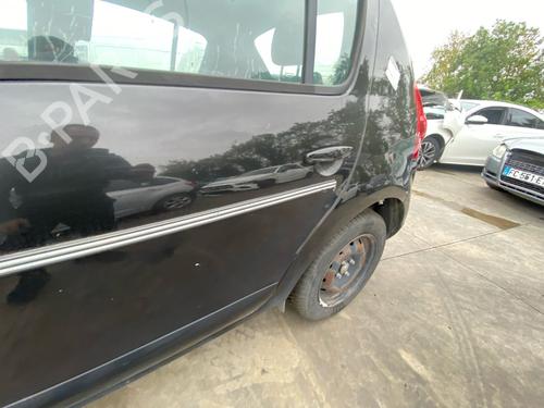 Used Left rear door Left rear door 38479493 38479493