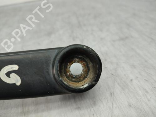 front-windshield-wiper-arm-kia-ceed-sw-ed-2007-2008-2009-2010-2011-2012-23704718 main image