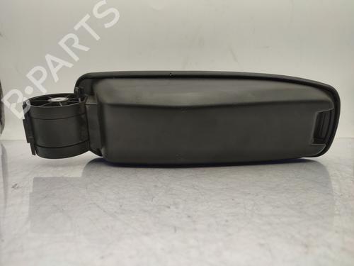 Armrest / Center console CITROËN C3 II (SC_) 1.4 HDi 70 (SC8HZC, SC8HR0, SC8HP4) | BP28497233I20 