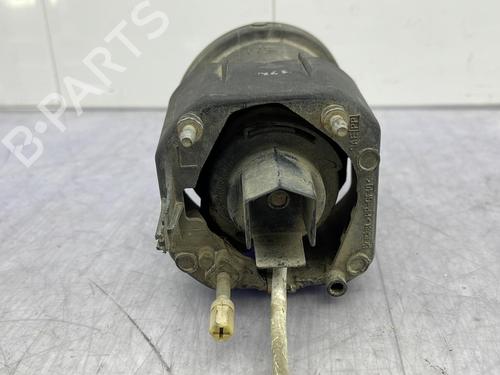 Used Right front fog light NISSAN X-TRAIL I (T30) 2.2 Di 4x4 (114 hp) 23665261