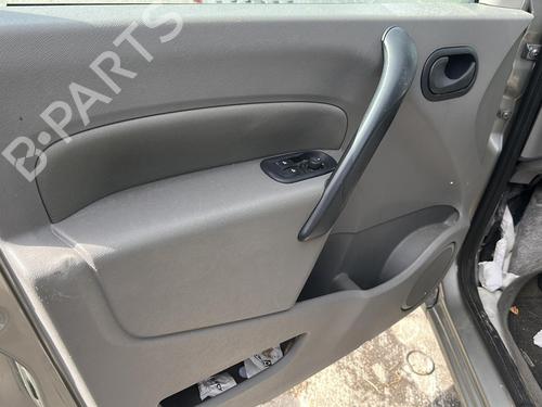 Warning switch RENAULT KANGOO / GRAND KANGOO II (KW0/1_) 1.6 (KW00, KW0Y, KW0E, KW0N, KW0P) | BP23740320I22 - Image 11