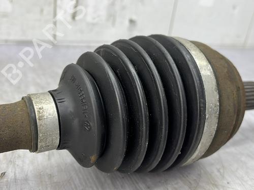 Left front driveshaft RENAULT MEGANE III Hatchback (BZ0/1_, B3_) 1.6 dCi (BZ00, BZ12, BZ13) | BP32389209M38