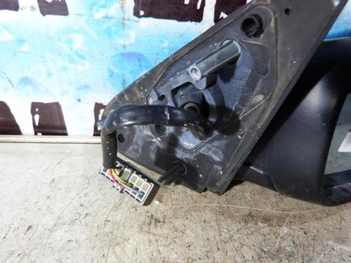 Right mirror PEUGEOT 406 (8B) 2.0 HDI 110 | BP23687519C27 