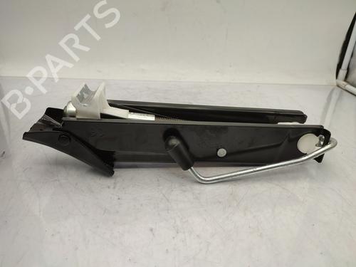 Jack Kit SEAT IBIZA IV (6J5, 6P1) 1.4 TDI | BP28415818C119 