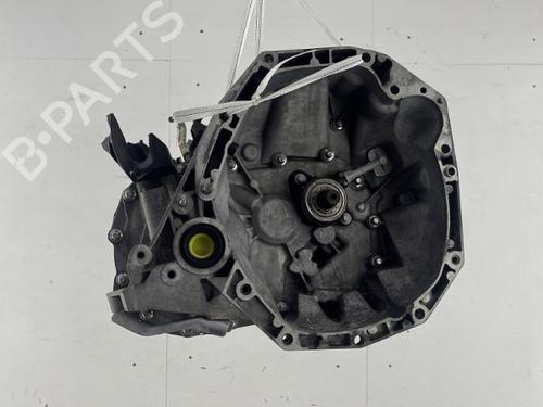 Used Gearbox RENAULT CLIO III (BR0/1, CR0/1) 1.5 dCi (75 hp) 23704088