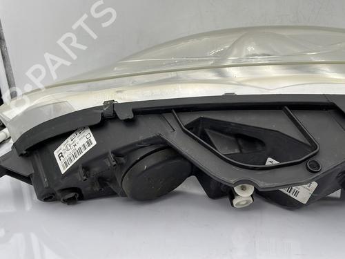 Right headlight PEUGEOT 407 SW (6E_, 6D_) 2.0 HDi 135 | BP28100538C29 