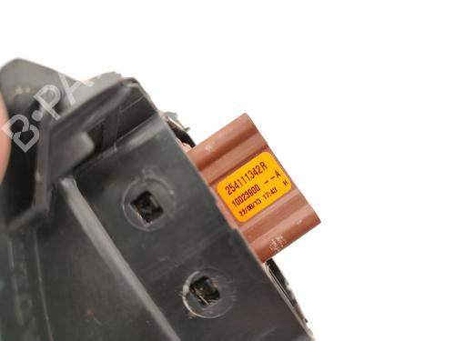 switch-dacia-sandero-ii-2012-23730635 main image