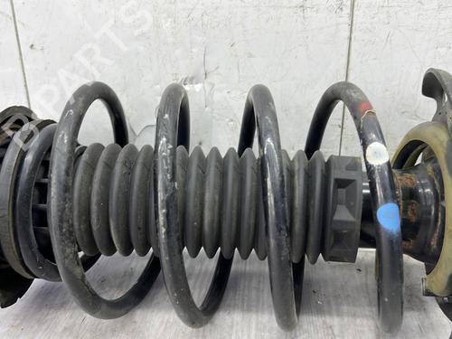 Used Left front shock absorber Left front shock absorber PEUGEOT 208 I (CA_, CC_) 1.2 VTI 82 (82 hp) 32709735 32709735