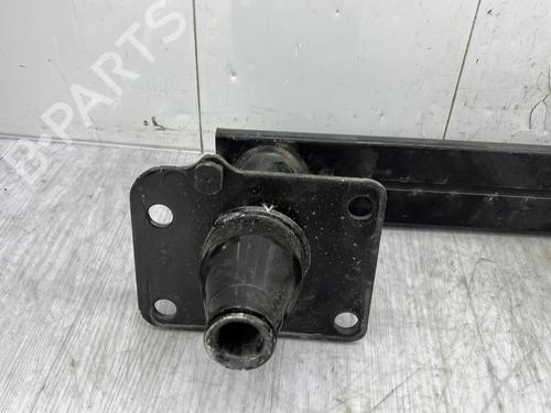 Used Front bumper reinforcement Front bumper reinforcement 33180533 33180533