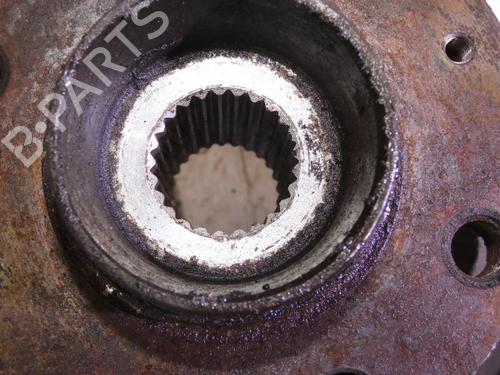Used Left front steering knuckle FIAT GRANDE PUNTO (199_) 1.3 D Multijet (199.AXD11, 199.AXD1A, 199.AXD1B,... (90 hp) 23698751