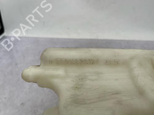 Used Windscreen washer tank Windscreen washer tank 38425655 38425655
