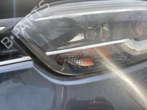 left-headlight-renault-kadjar-ha_-hl_-2015-36400935 main image