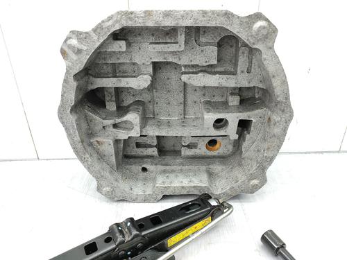 Reservehjul kit Reservehjul kit CITROËN C5 III (RD_) 2.0 HDi 140 (RDRHF8, RDRHFA, RDRHA8, RDRHAJ) (140 hp) 23678850 23678850