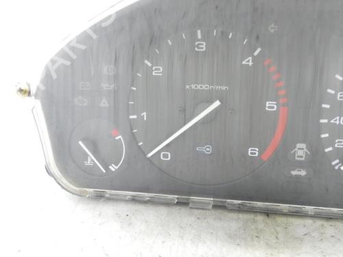 Kombinert Instrument ROVER 600 I (RH) 620 Sdi (105 hp) 23672689