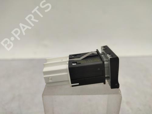 Used Switch Switch VW POLO V (6R1, 6C1) 1.2 TSI 16V (90 hp) 25147661 25147661