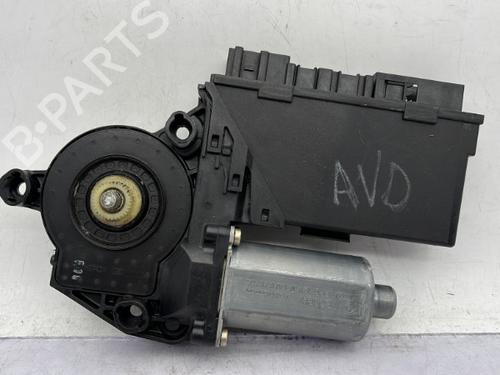 Used Right front window motor AUDI A4 B6 Avant (8E5) 2.5 TDI (163 hp) 23756472