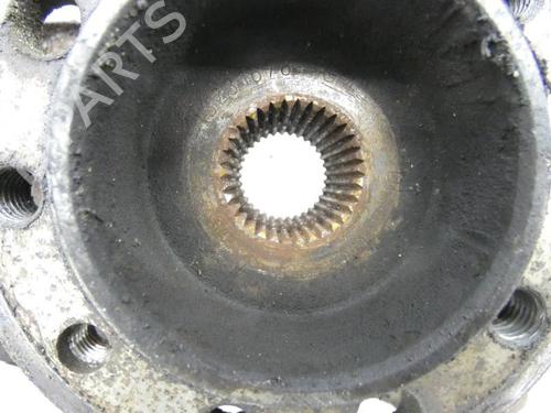 Used Right front steering knuckle Right front steering knuckle OPEL ZAFIRA / ZAFIRA FAMILY B (A05) 1.9 CDTI (M75) (100 hp) 23700953 23700953