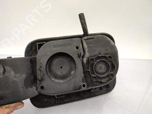 Used Fuel flap RENAULT MEGANE II (BM0/1_, CM0/1_) 1.5 dCi (BM1E, CM1E) (106 hp) 23677321