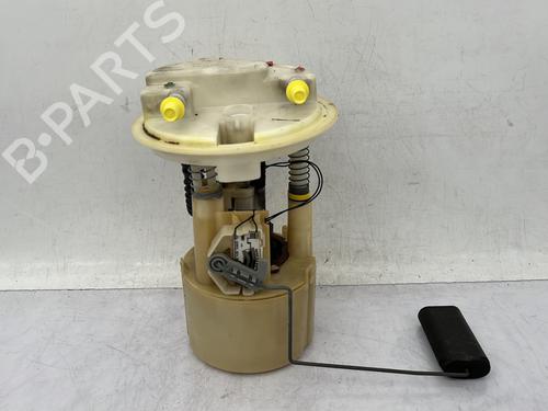 Used Fuel pump RENAULT TWINGO I (C06_) 1.2 (C066, C068) (58 hp) 30180855
