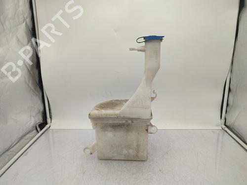 windscreen-washer-tank-toyota-yaris-_p1_-1999-2000-2001-2002-2003-2004-2005-25893122 main image