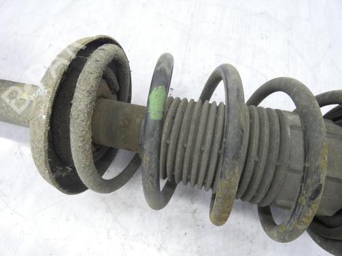 Used Right front shock absorber Right front shock absorber OPEL CORSA B (S93) 1.0 i 12V (F08, F68, M68) (54 hp) 23701029 23701029
