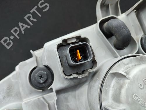 Right headlight KIA CARNIVAL I (UP, FL) 2.9 TDi | BP23720294C29 - Image 3