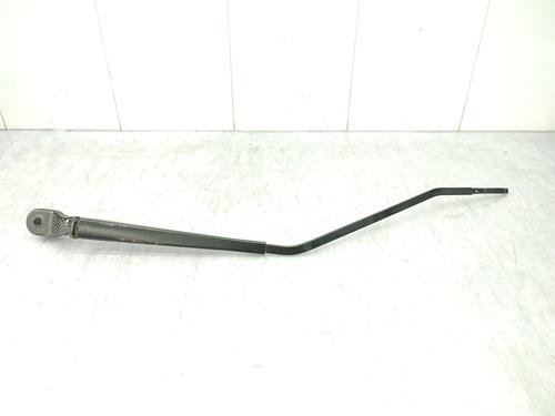 Used Front windshield wiper arm Front windshield wiper arm 23729310 23729310