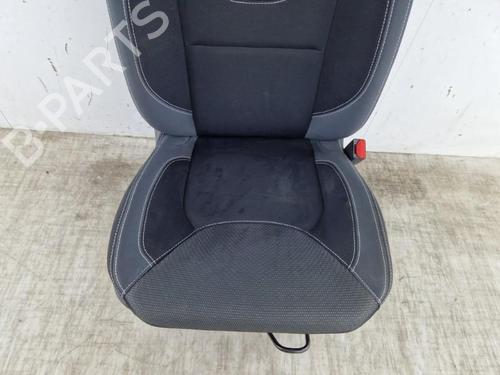 Right front seat RENAULT CLIO IV (BH_) 1.5 dCi 90 | BP23742525C16 - Image 4