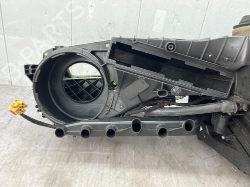 Heater matrix box VW GOLF V (1K1) | BP37246534M61 - Image 2